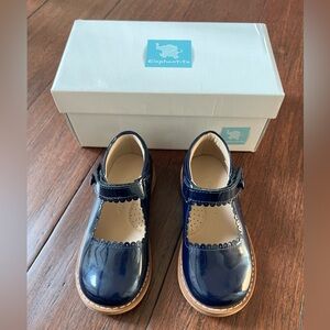 LIKE NEW condition Elephantito Mary Janes Patent Blue size 9 toddler